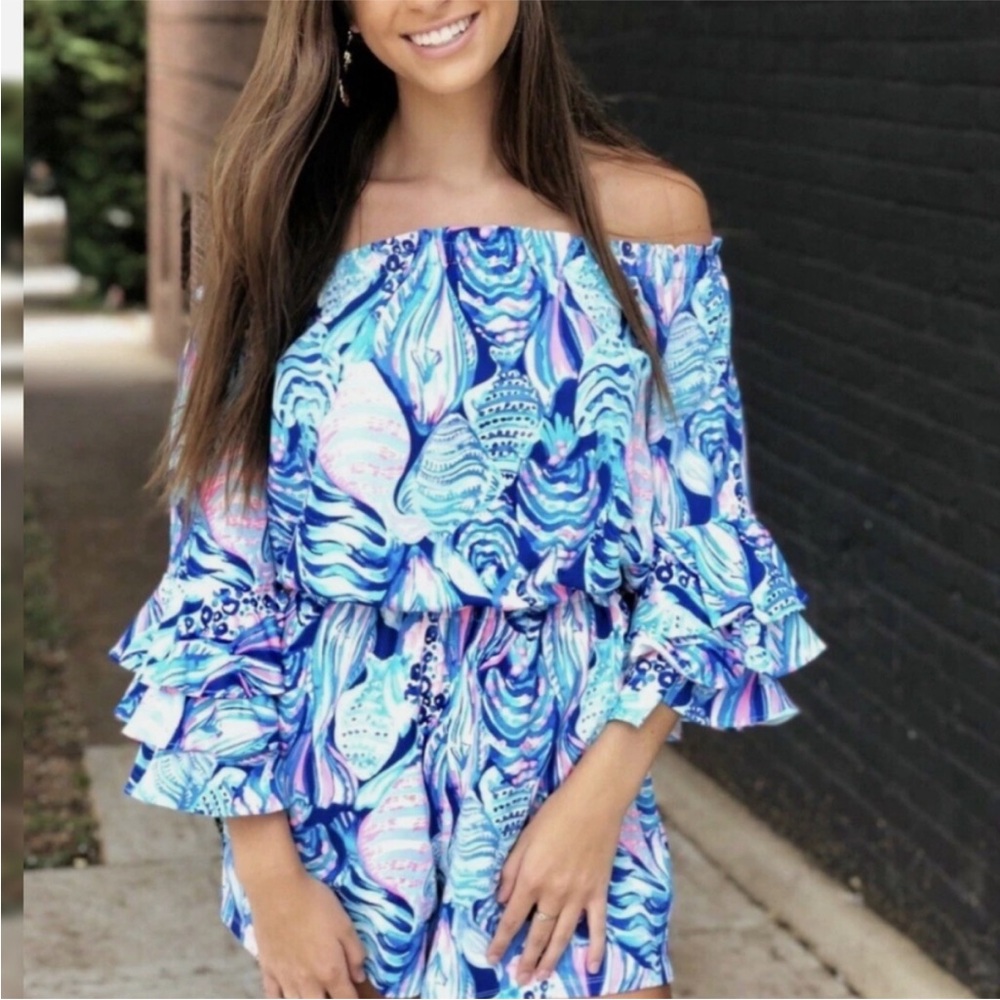 Lilly Pulitzer Calla Off-Shoulder Romper Pink‎ Blue Tropical Print Size XS